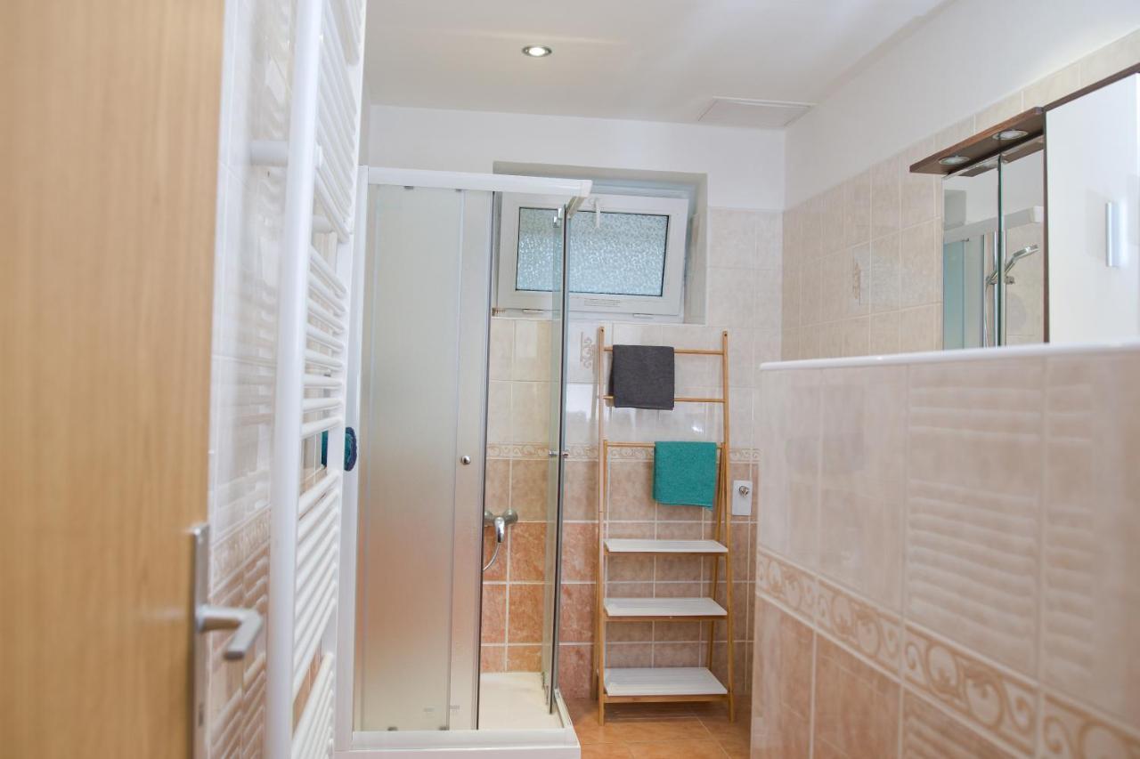 Apartman Pod Cernou Horou Svoboda nad Úpou Dış mekan fotoğraf